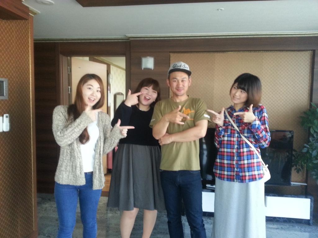 Aj House Hostel Busan Bagian luar foto
