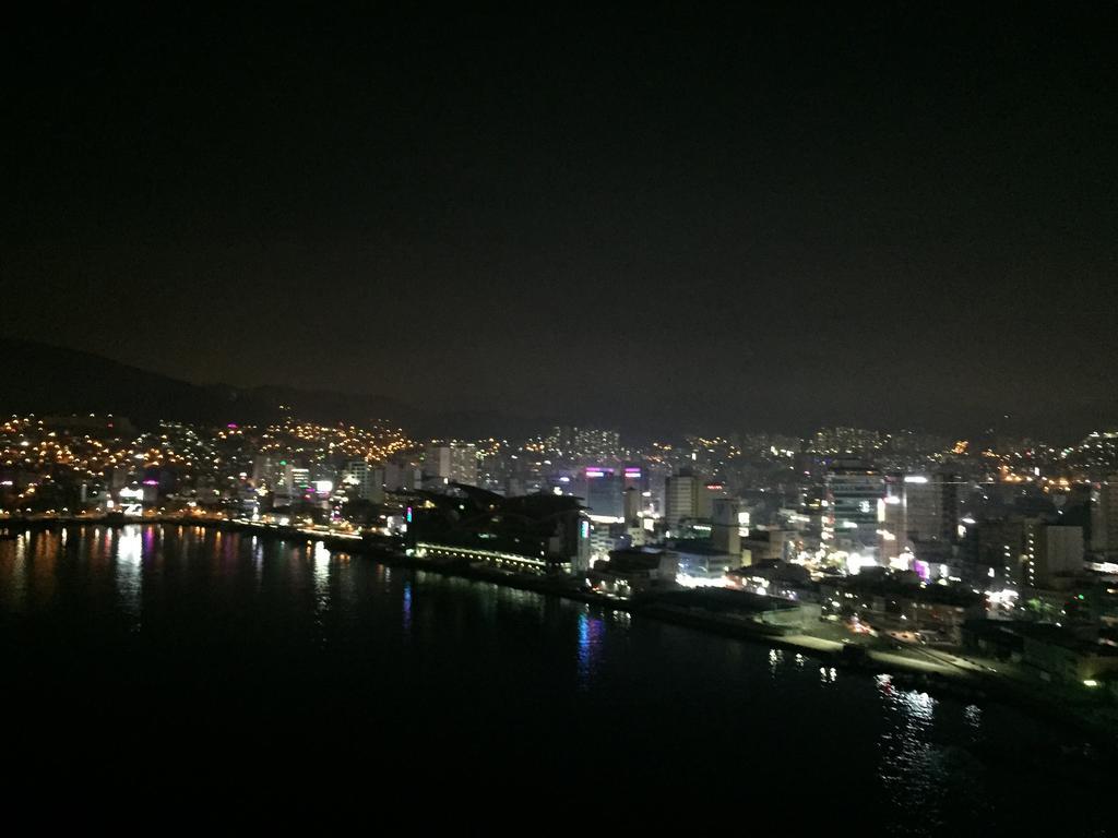Aj House Hostel Busan Bagian luar foto