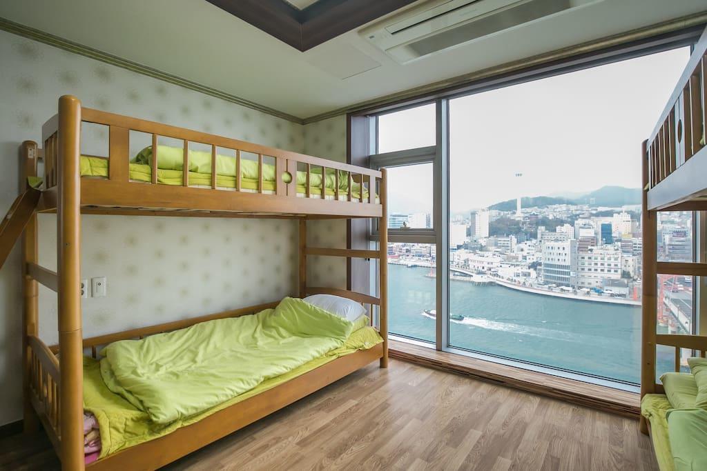 Aj House Hostel Busan Bagian luar foto